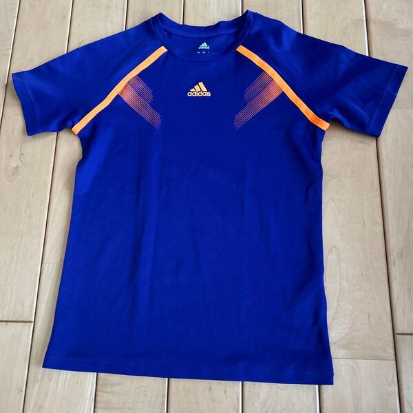 adidas □□トレーニングウェア Tシャツ 140 青紫色