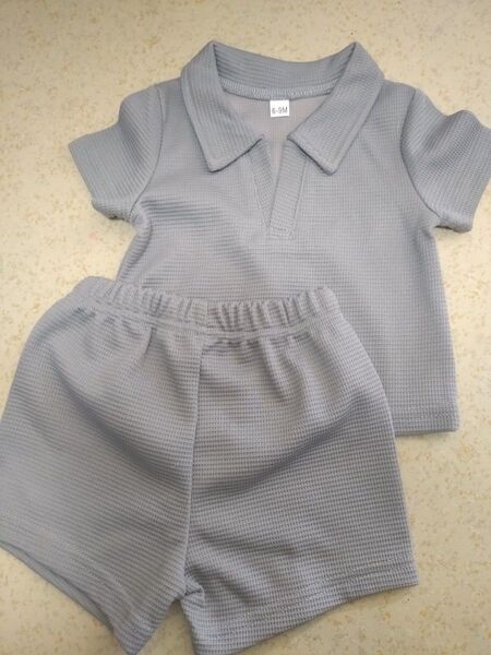 70cm位 6〜9ヶ月 上下 ワッフル生地 ベビー服 セットアップ ポロシャツ ショートパンツ グレー キッズ 子供 半袖