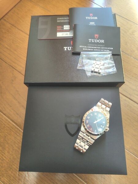 【自動巻き、極美品】TUDOR Royal チューダー ロイヤル 38mm ブルーダイアル m28500-0005