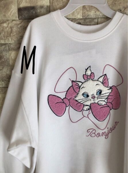 ディズニー おしゃれキャット マリー マリーちゃん ねこ サガラ 刺繍 薄手 トレーナー M