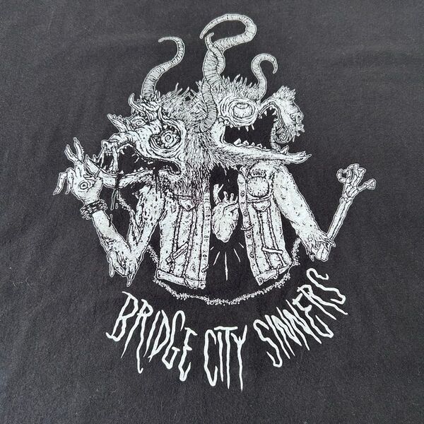 GILDAN BRIDGE CITY SINNERS 半袖Tシャツ XXL ブラック プリントTシャツ ギルダン