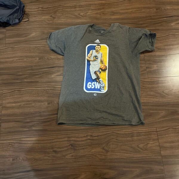 adidas ゴールデンステート・ウォリアーズ ステフィン・カリー Tシャツ