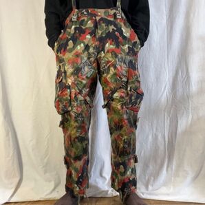 スイス軍 M-70 アルペンカモパンツ ミリタリー 迷彩 古着 カーゴパンツ サスペンダー