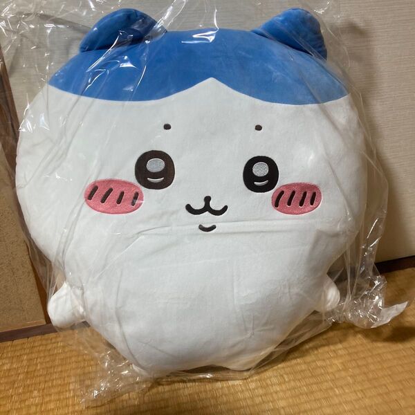 ちいかわくじ もちっとふわっとコレクション BIGぬいぐるみ A賞 ハチワレ