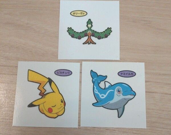 ポケモンパン デコキャラシール 第201弾 ピカチュウ、ナミイルカ、オリーヴァ ポケモンデコキャラシール 第一パン