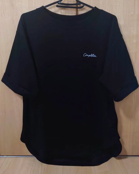 しまむら トップス Tシャツ M
