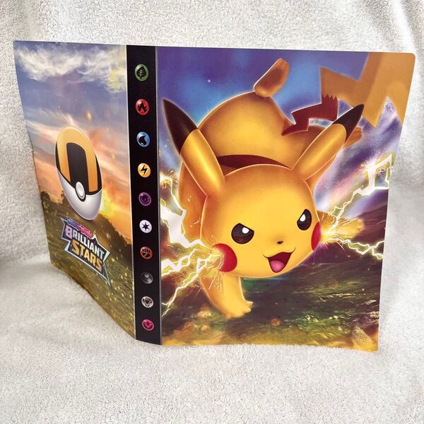 ポケモンカード ファイル ポケカ収納ファイル 4ポケットカードアルバム ピカチュウ