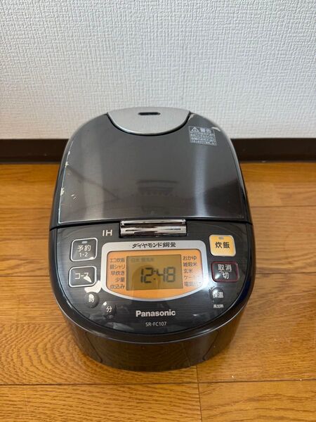 Panasonic炊飯器SR-FC1072018年製