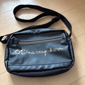 チャンピオン ショルダーバッグ