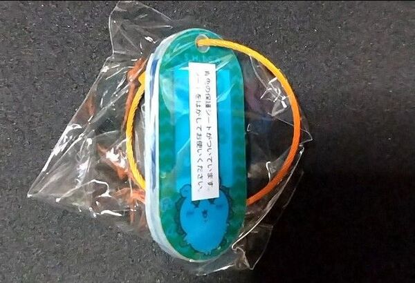 新品未使用 ちいかわ アクリルネームタグ シーサー ガチャガチャ