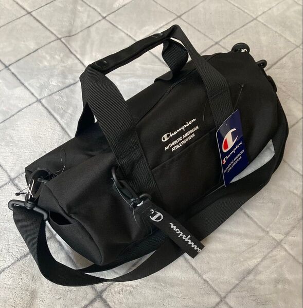 チャンピオン鞄 Championバッグ チャンピオンショルダー鞄 ショルダーバッグ ボストンバッグ 黒鞄 斜めがけ鞄 ハンドバッグ