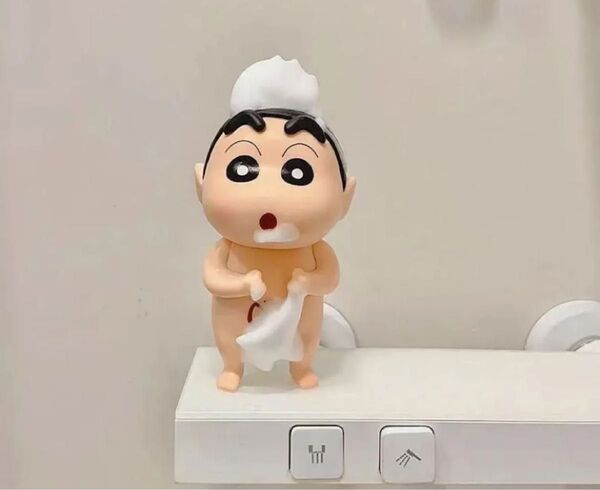 新入荷 クレヨンしんちゃん フィギュア 大きいサイズ