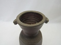 S204312【 美品 茶道具 備前焼 陶器 耳付 花入 陶印有 伊部焼 共箱 】 検) 茶事 茶懐石 掛花入 花瓶 華道具 花生け 花活け 日本六古窯 ⅱ_画像5