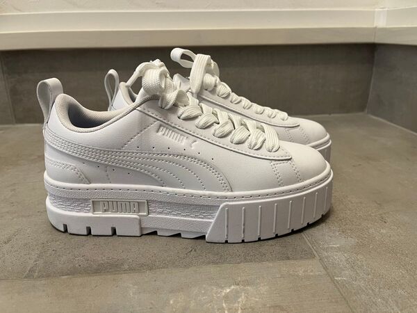 極美 PUMA 23センチ 厚底 スニーカー ホワイト