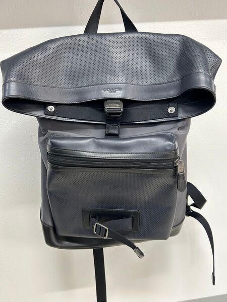 美品 COACH レザーリュック コーチ