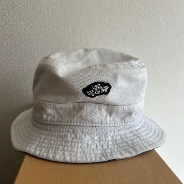 VANS バケットハット オフホワイト