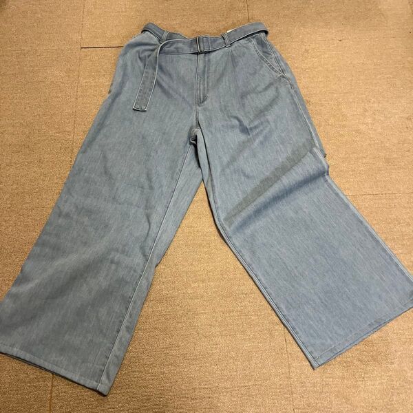 【最終価格】GU ライトデニムベルベットワイドパンツ
