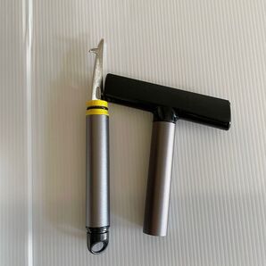 車用雪かき スノースクレーパー 除雪スコップ 軽量 小型 霜取りヘラ カー用品 コンパクト 雪対策 旅行 通勤