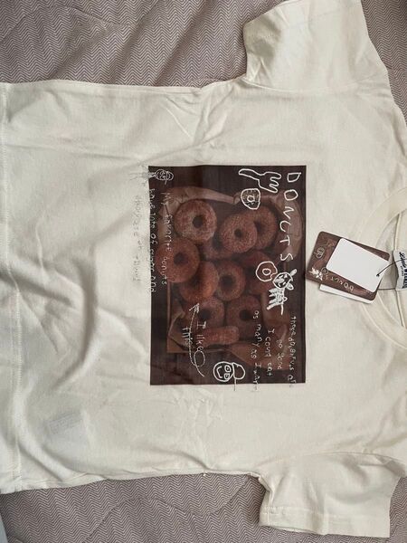 しまむら リトルウィークエンド 半袖Tシャツ ドーナツ