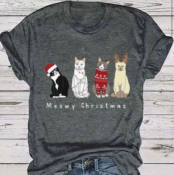 にゃんこたちのクリスマス♪ 猫柄 半袖Tシャツ ダークグレー Lサイズ
