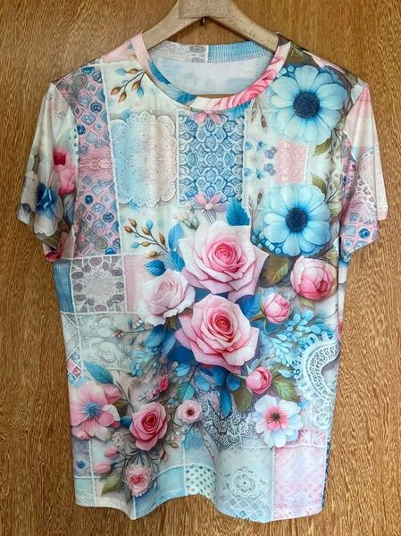 花柄 半袖Tシャツ ピンクのバラ Lサイズ