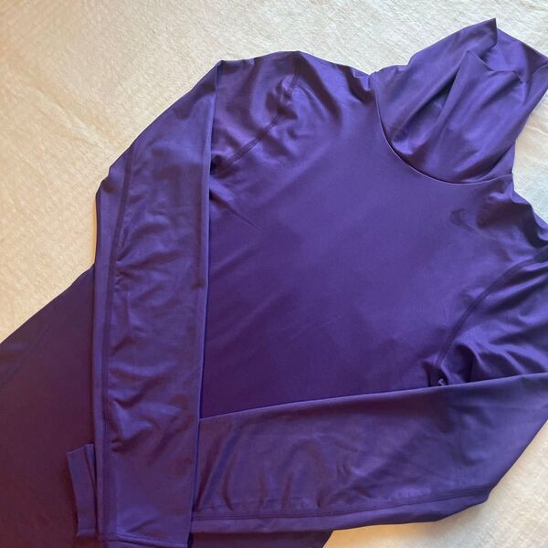 NIKE PRO 長袖インナー パープル