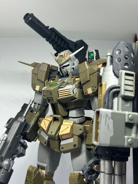 プラモデル ガンプラ ロボット 模型 組み立て済み 組立済 MG マスターグレード ストームブリンガー 完成品