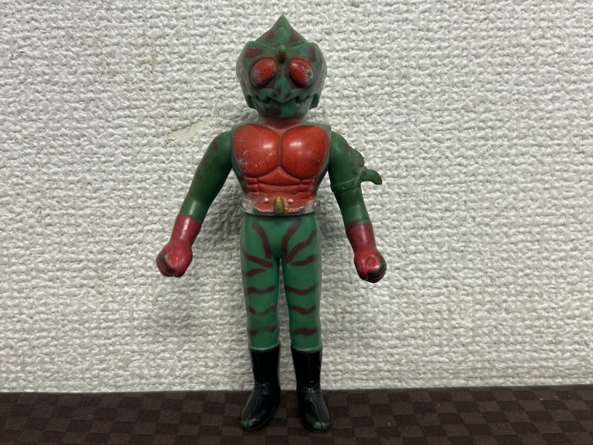 Yahoo!オークション -「仮面ライダー アマゾン 東映レトロソフビ Yahoo!オークション -「仮面ライダー アマゾン 東映レトロソフビ