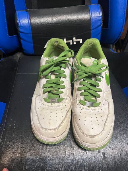 NIKEスニーカー 黄緑