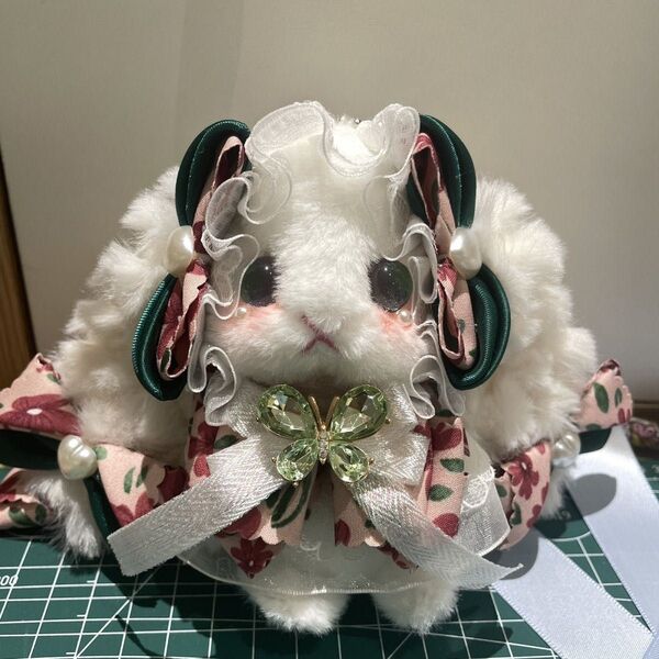 ぬいぐるみ ハンドメイド キーホルダー ふわふわうさぎキーホルダー 可愛いプレゼント ハンドメイド