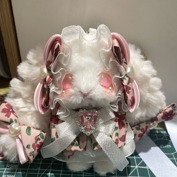 ぬいぐるみ ハンドメイド キーホルダー ふわふわうさぎキーホルダー 可愛いプレゼント ハンドメイド