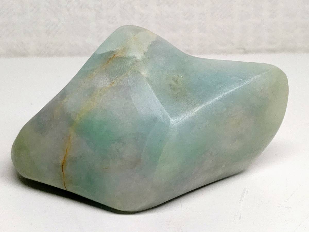 ヤフオク! - boogie_bunnies21さんの出品リスト 安いセール時期 糸魚川 翡翠 ヒスイ ロウカン質 66g 原石 鉱物 翡翠 ヒスイ 置物