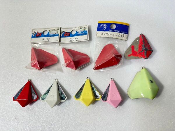 集魚オモリ 30号 ヒラメ・タイ・カワハギ・根魚五目 夜光 集魚 オモリ カワハギ カレイ タコ セット 船 かじ つき