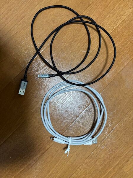 lightning USBケーブル 1m