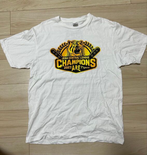 阪神タイガース セントラルリーグ優勝記念Tシャツ 2023 Lサイズ
