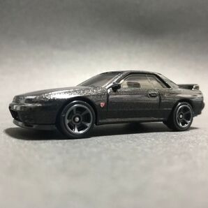NISSAN スカイライン GT-R R32