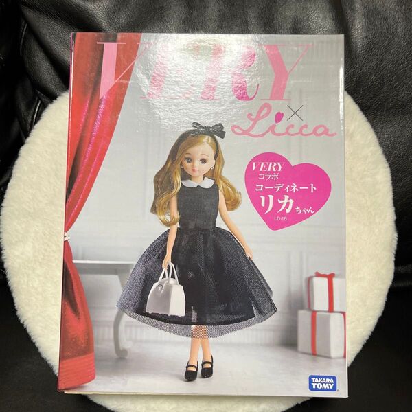 VERYコラボ リカちゃん