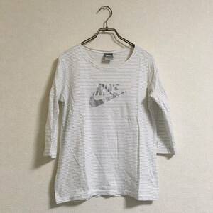 ★NIKEナイキ★長袖Tシャツ/Lサイズシルバー★ランニングスポーツウェアトレーニングジムトップスロンTレディースシンプル 管17