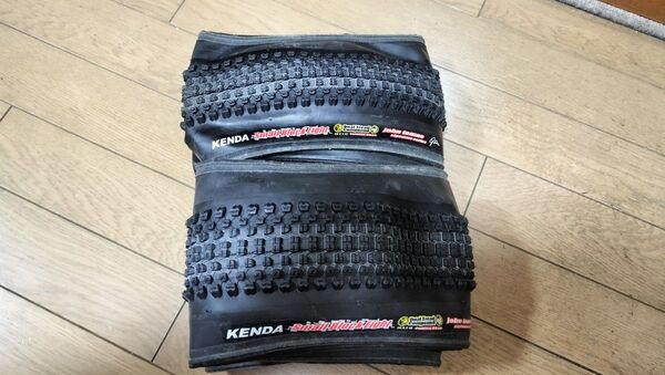 【出品者送料負担】kenda small block right john tomac sihnature series