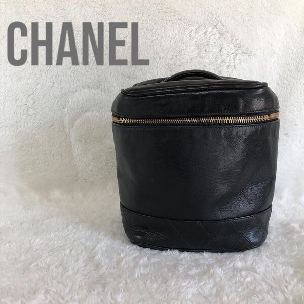 CHANEL バニティバッグ 化粧ポーチ ブラック ラムスキン 縦型