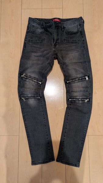 GUESS ジップデザインスキニーデニムパンツ