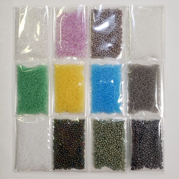 チェコビーズ ファルファーレ 小 約2x4mm 10g×12色=120g