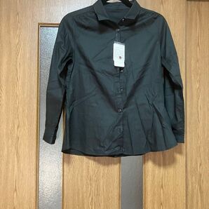 ブラウス トップス 長袖 黒 ブラック 無地 シンプル