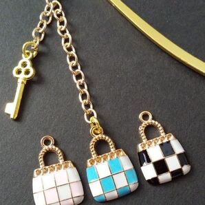 ハンドメイド バックのしおり/ブックマーカー/キーホルダーでもok