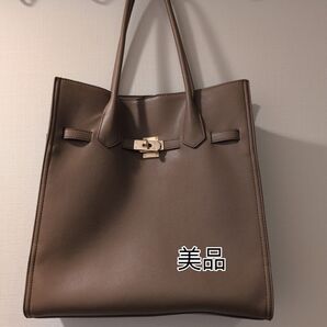 美品 UNTITLED トートバッグ