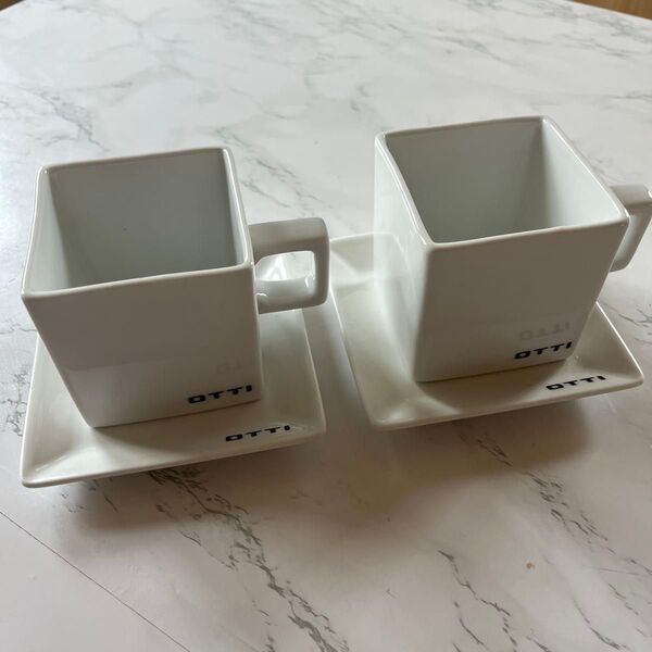 激レア非売品 日産OTTI 角型カップ&ソーサー2客セット