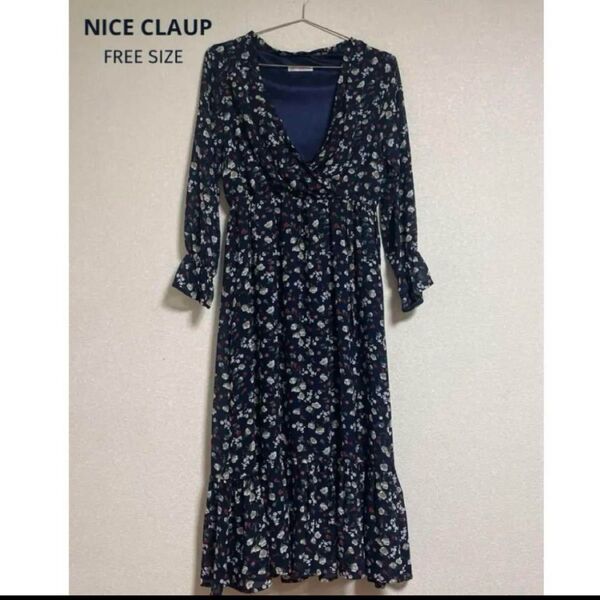 NICE CLAUP ロングワンピース 花柄 ネイビー FREE SIZE