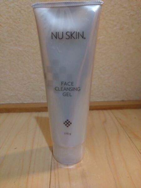NU SKIN フェイス クレンジング ジェル 115g