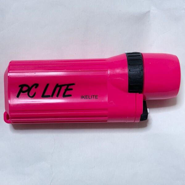 LED水中ライト IKELITE PC LITE LED電球 単2乾電池4本使用 ダイビング シュノーケル ピンク