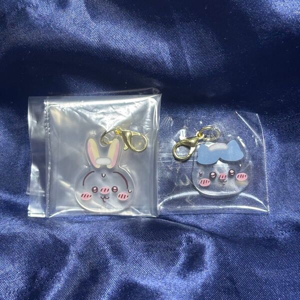 ちいかわレストラン HOTなミニアクリルチャームinカプセル ちいかわ チャーム ハチワレ うさぎ